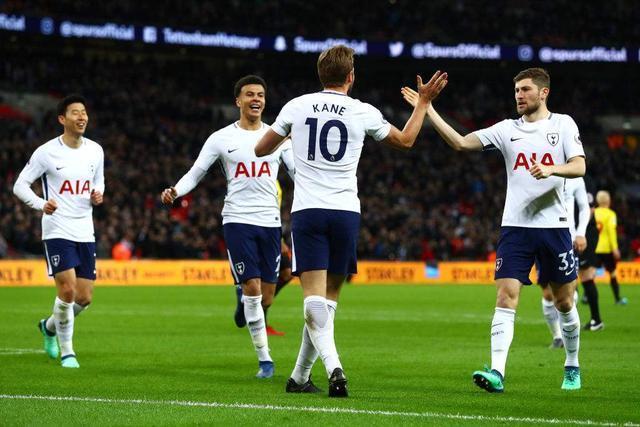 切尔西官方为韦斯利庆生 22年加盟至今只踢了32场